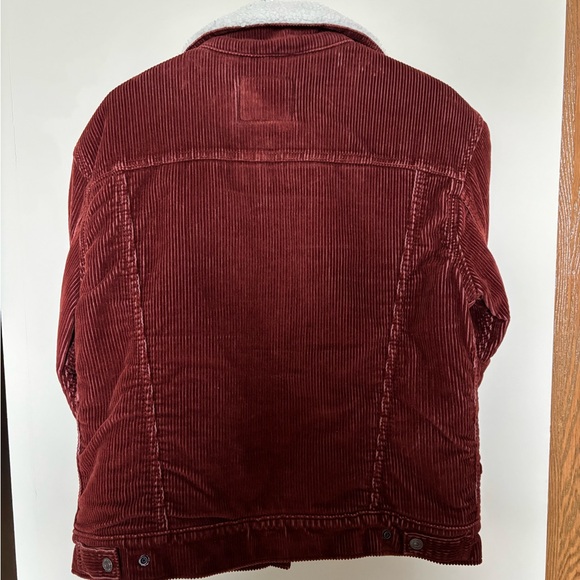 Levi’s Corduroy Sherpa-Lined Trucker Fall Winter Jacket - M - Picture 7 of 10